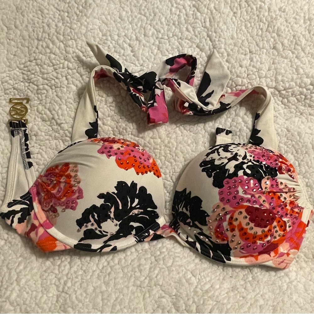 VS swim top